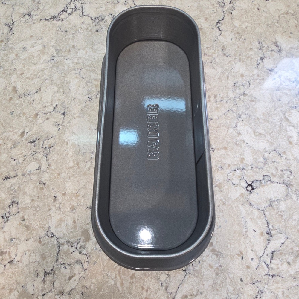 Kaiser Rectangular Loaf Springform Baking Pan Non-Stick Grey 12 Inch Bakeware